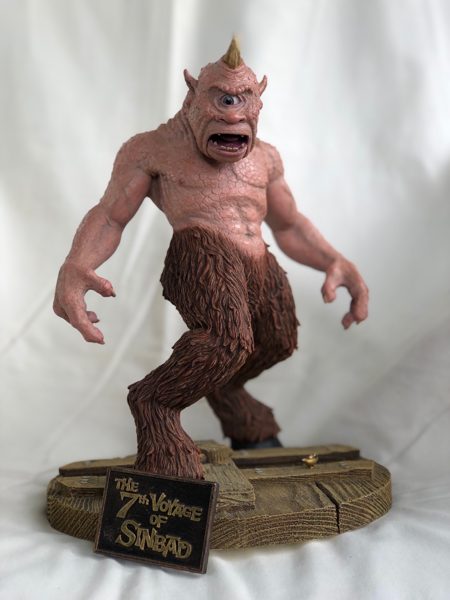 Cyclops Photo 4